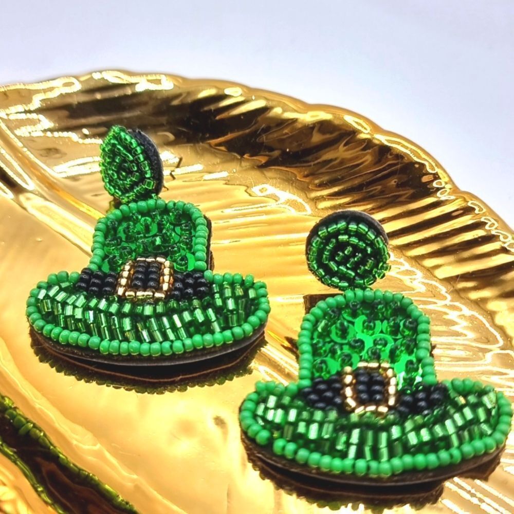 New Bling WEE LEPRECHAUN HAT exquisite glass seed bead earrings